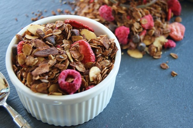 Best Healthy Chocolate Berry Coconut Granola Recipe Love Crunch