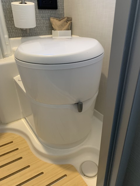 RV Toilet Seal Maintenance – Made Easy!